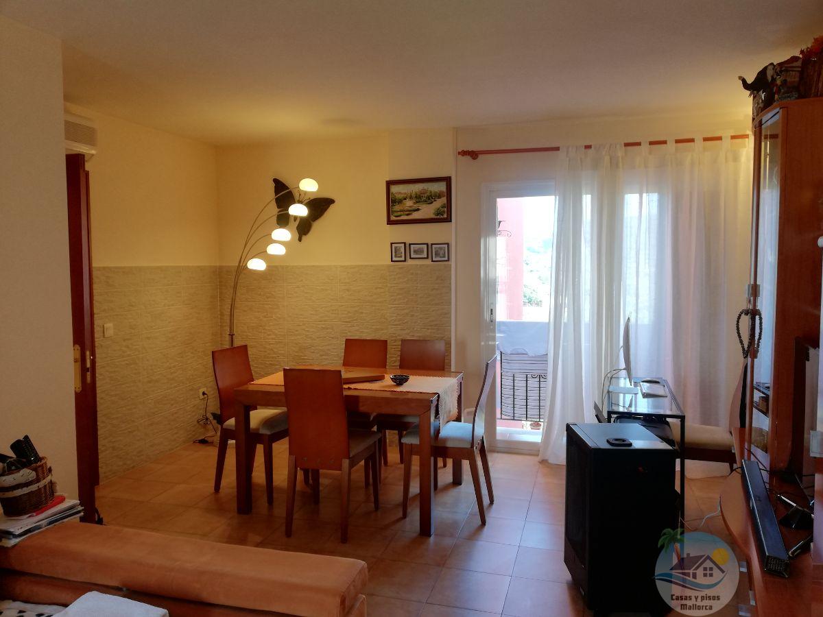 For sale of flat in Andratx