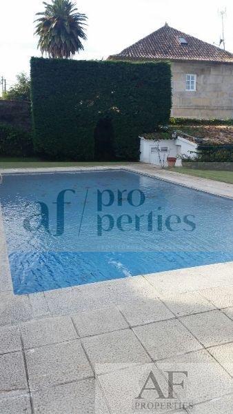 For sale of chalet in Vigo