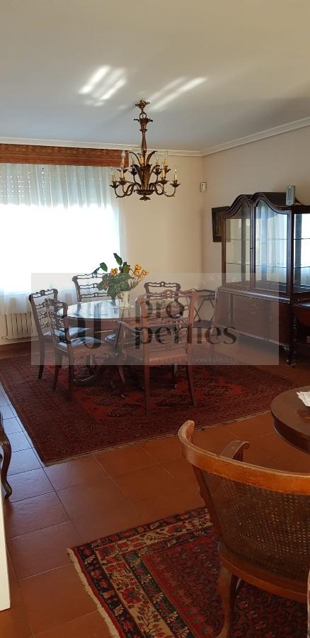For sale of chalet in Vigo