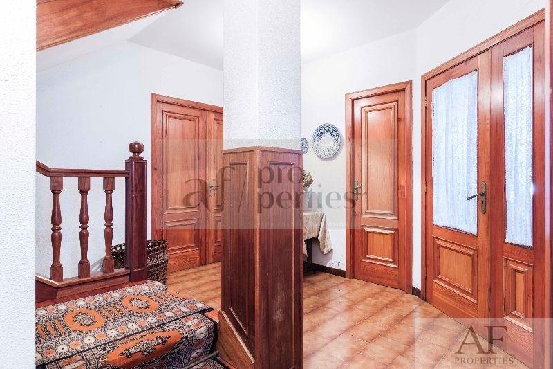 For sale of house in Tui