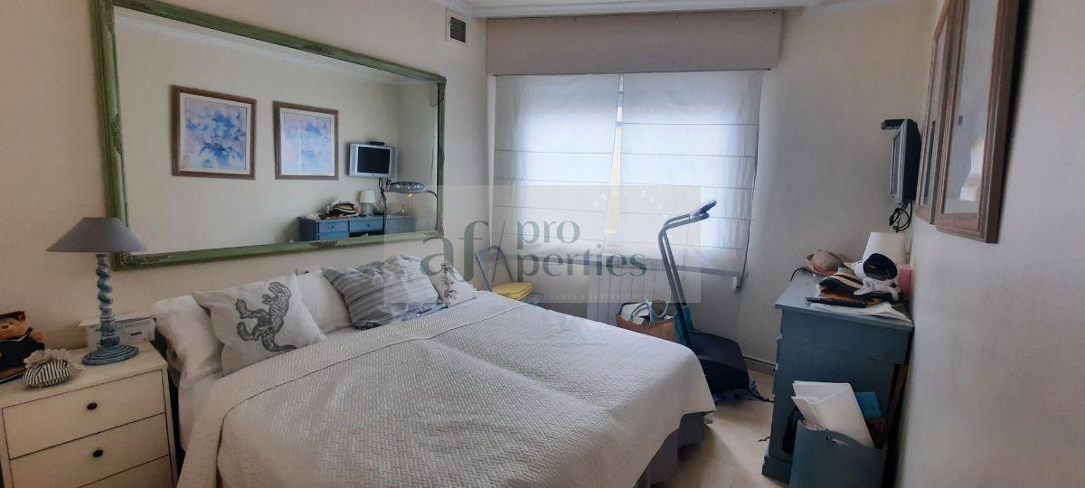 For sale of flat in Sanxenxo