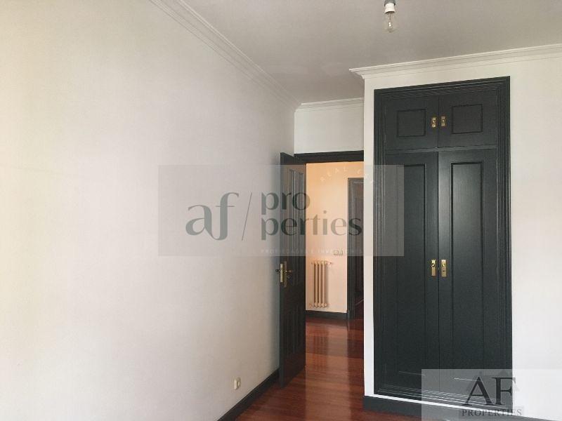 For sale of flat in Santiago de Compostela