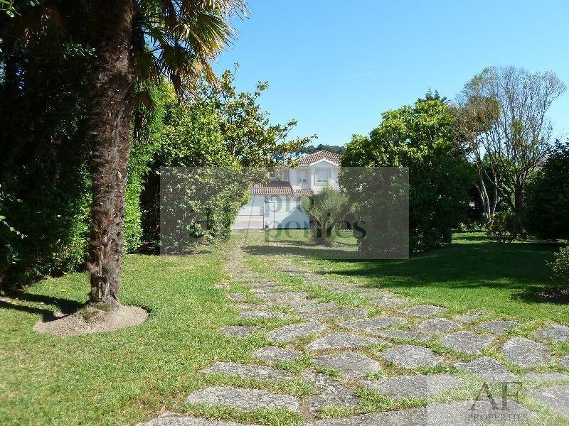 For sale of chalet in Nigrán
