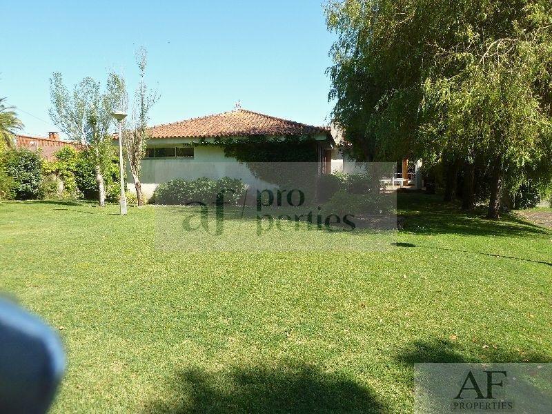 For sale of chalet in Nigrán