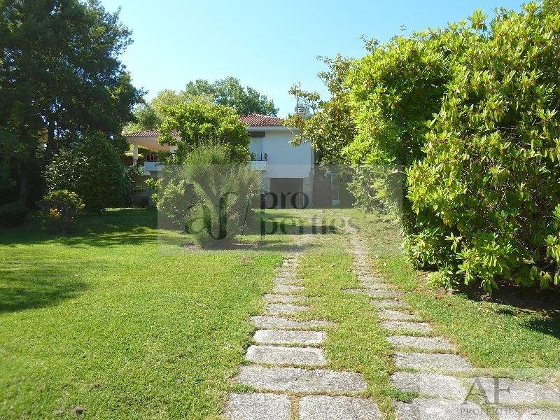 For sale of chalet in Nigrán
