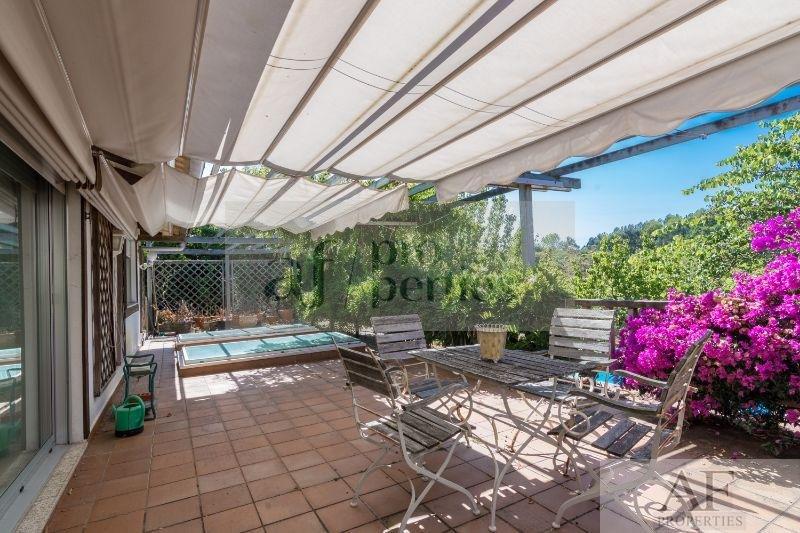 For sale of chalet in Vigo