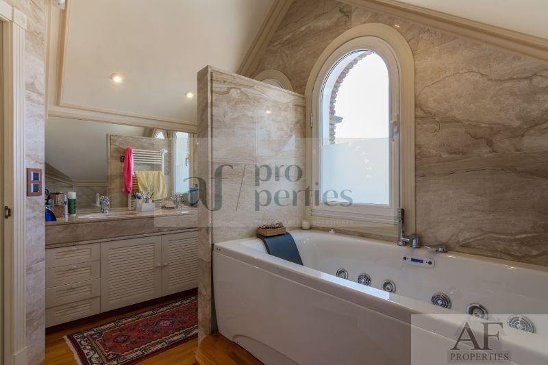 For sale of chalet in Nigrán