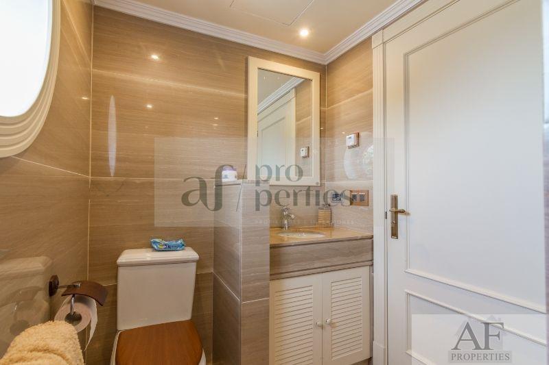 For sale of chalet in Nigrán