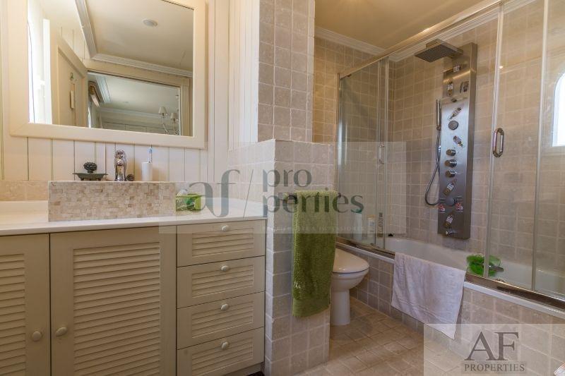 For sale of chalet in Nigrán