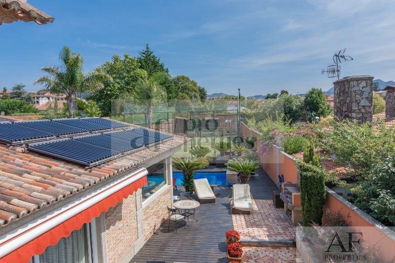 For sale of chalet in Nigrán