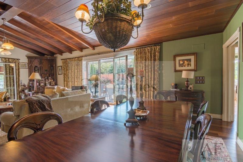 For sale of chalet in Nigrán
