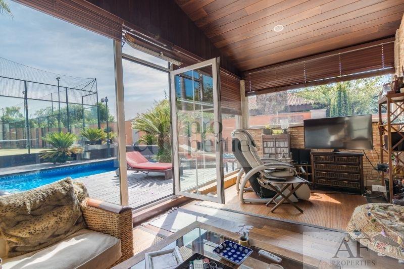 For sale of chalet in Nigrán