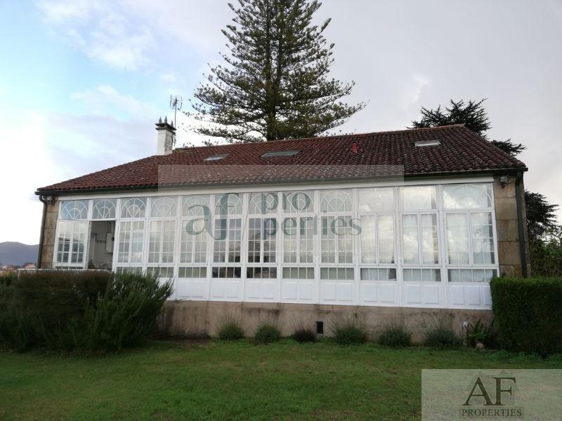 Venta de casa en Vilanova de Arousa
