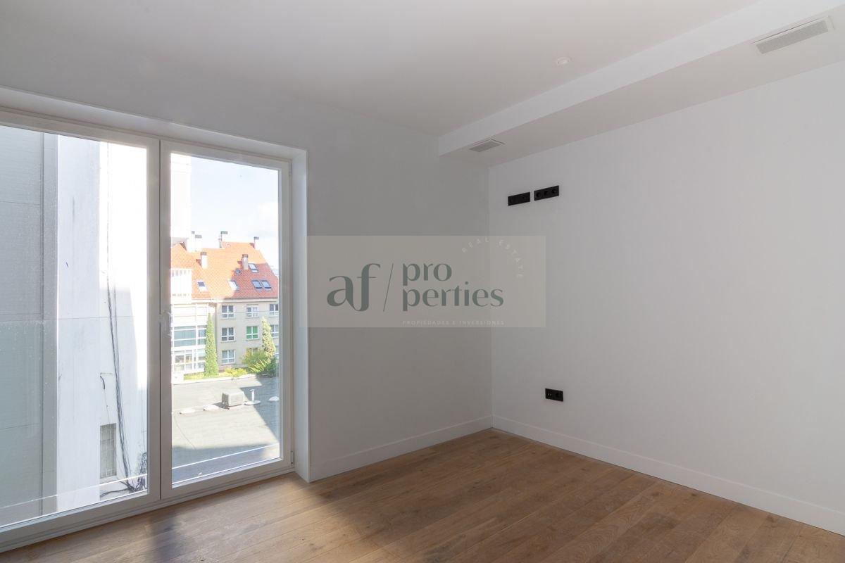 For sale of flat in Vigo