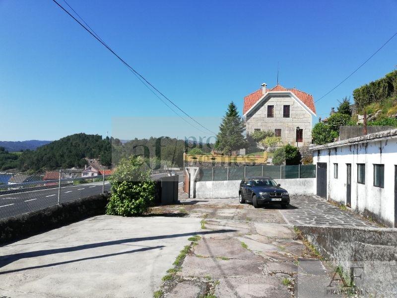 For sale of rural property in Redondela