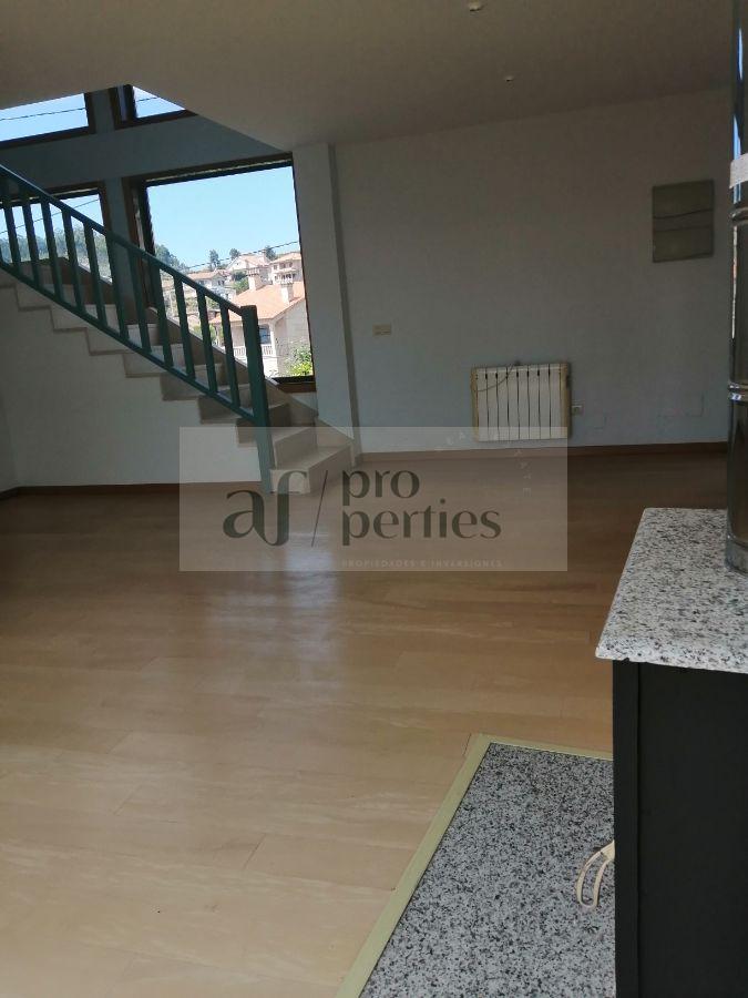 Zu verkaufen von chalet in
 Cangas