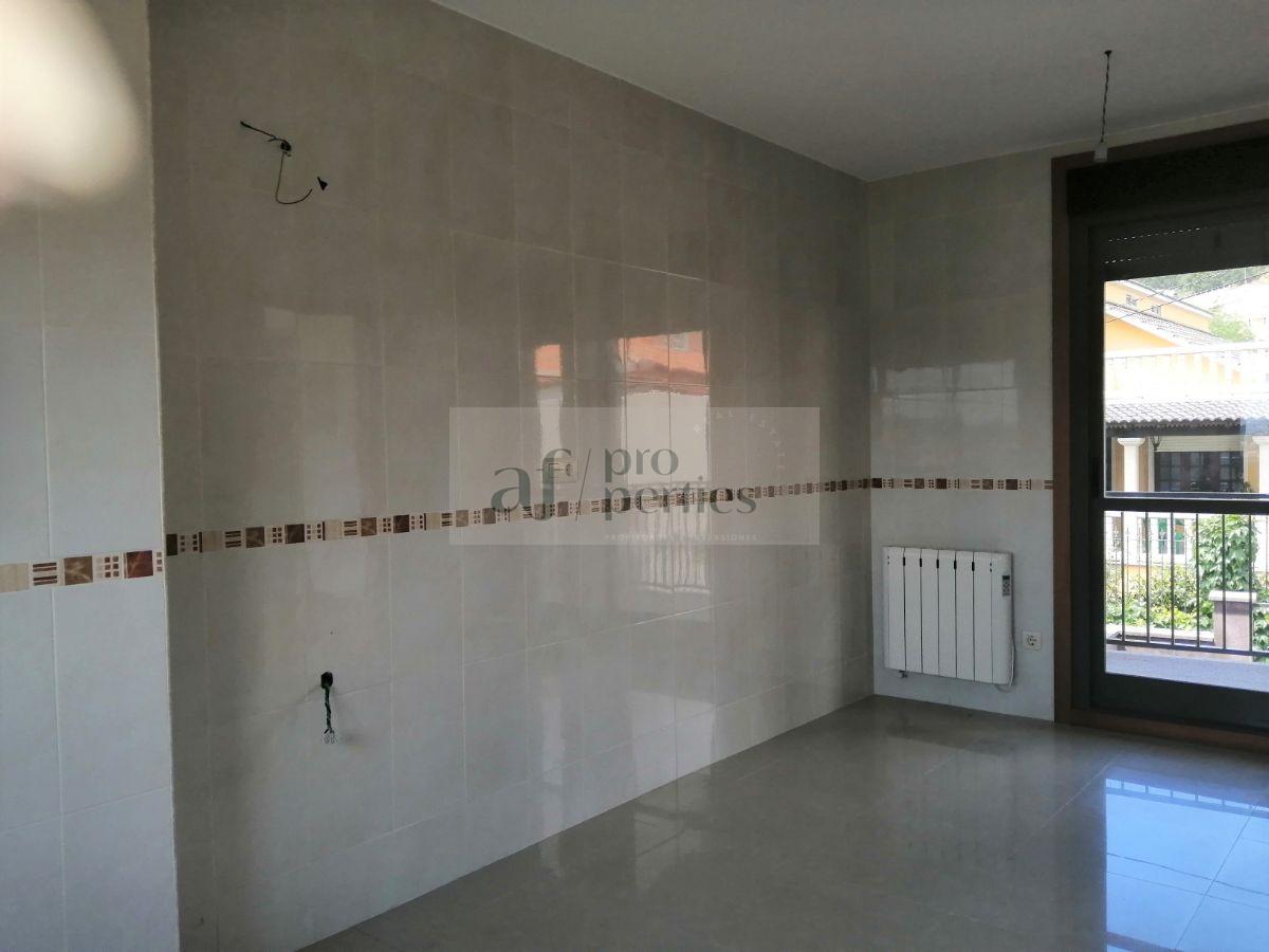 Zu verkaufen von chalet in
 Cangas