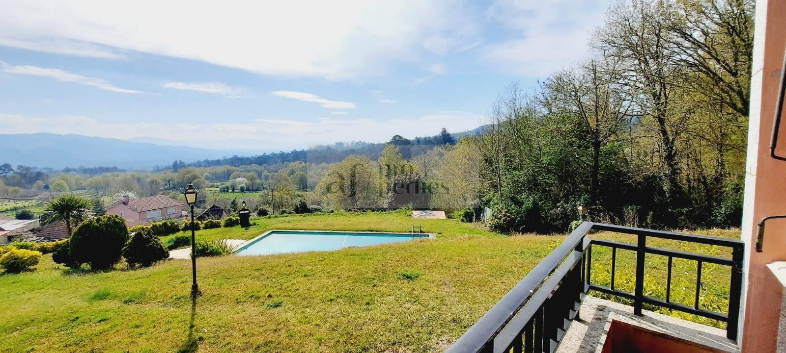 Venta de chalet en Mondariz