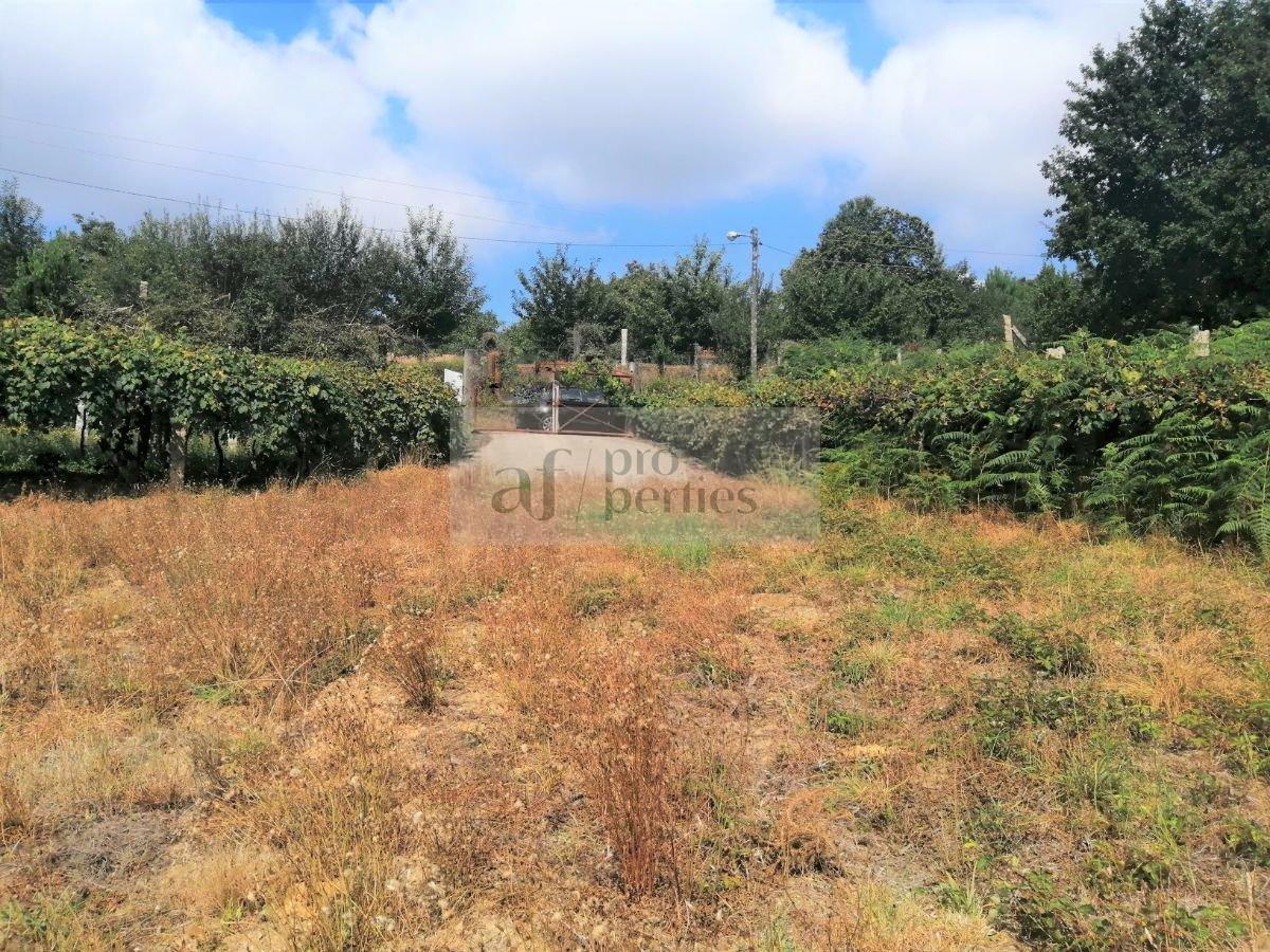For sale of land in Mos
