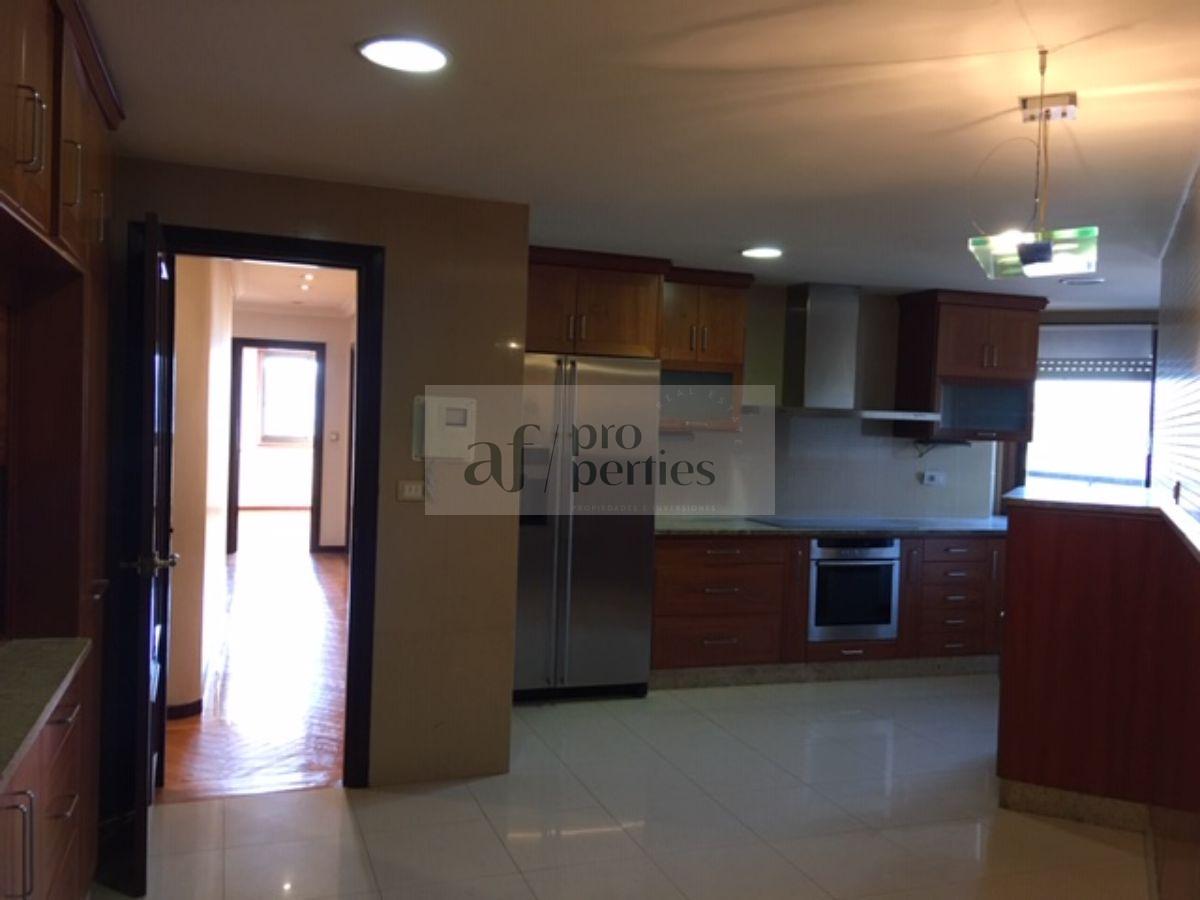 Zu verkaufen von wohnung in
 Vigo