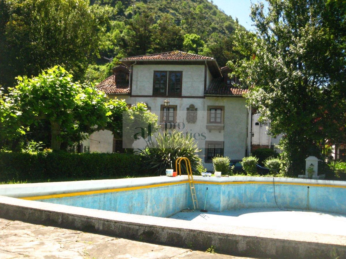 Venta de villa en Allande