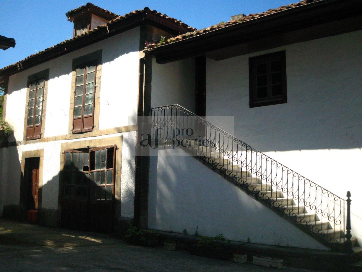 Venta de villa en Allande