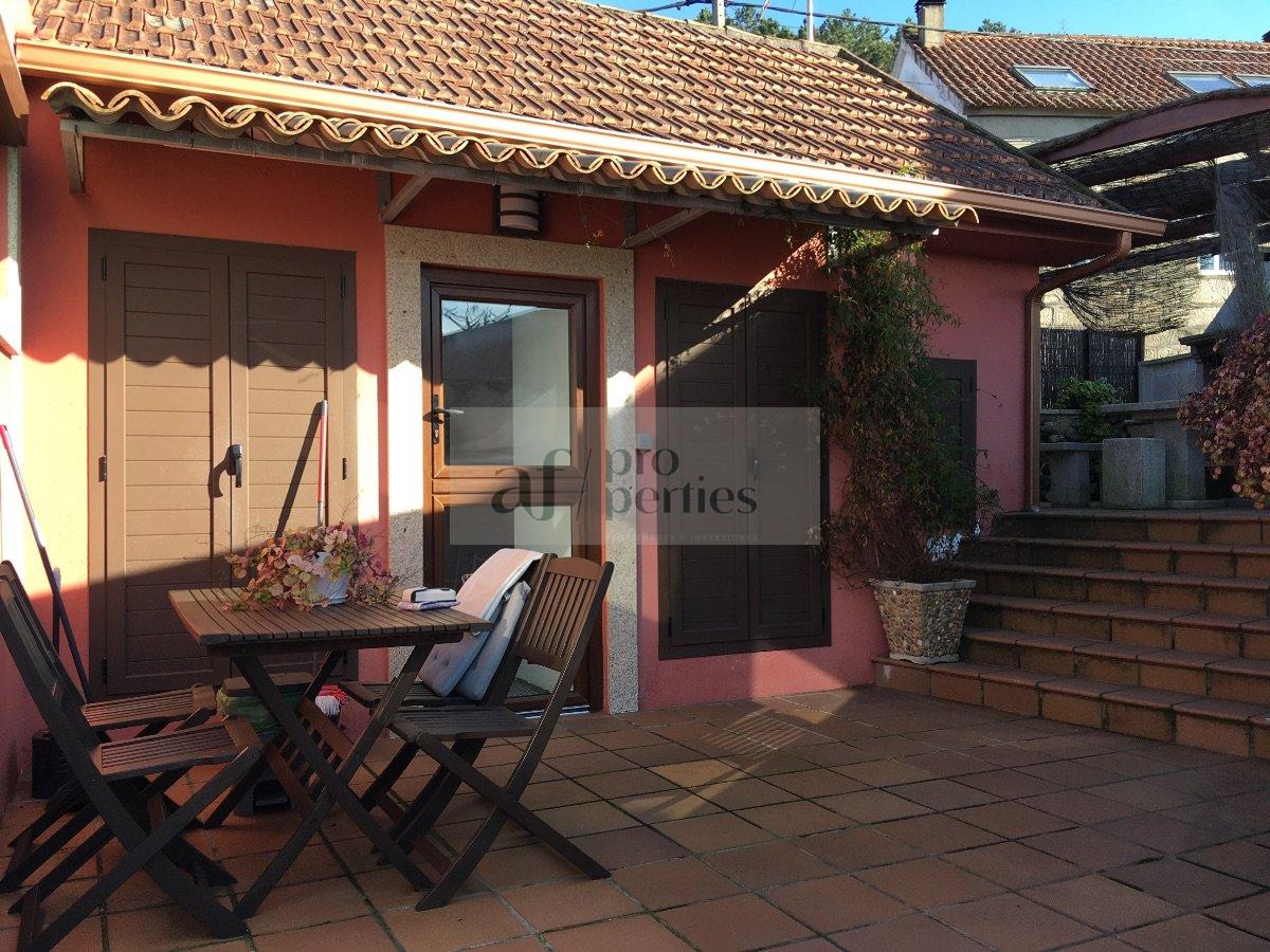 Zu verkaufen von chalet in
 Vigo