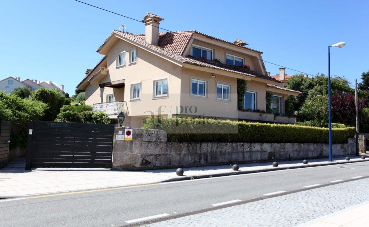 For rent of chalet in Vigo
