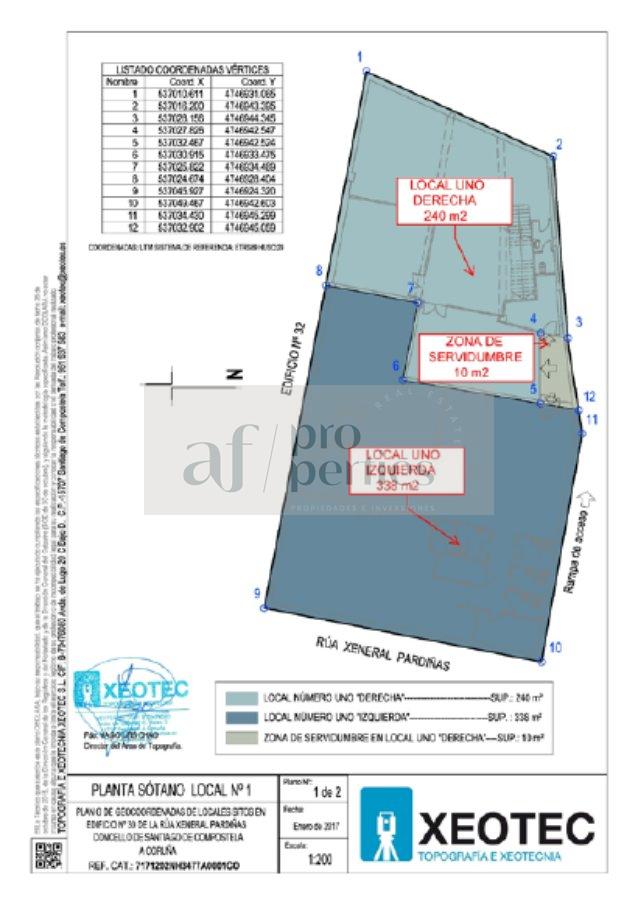 For sale of commercial in Santiago de Compostela