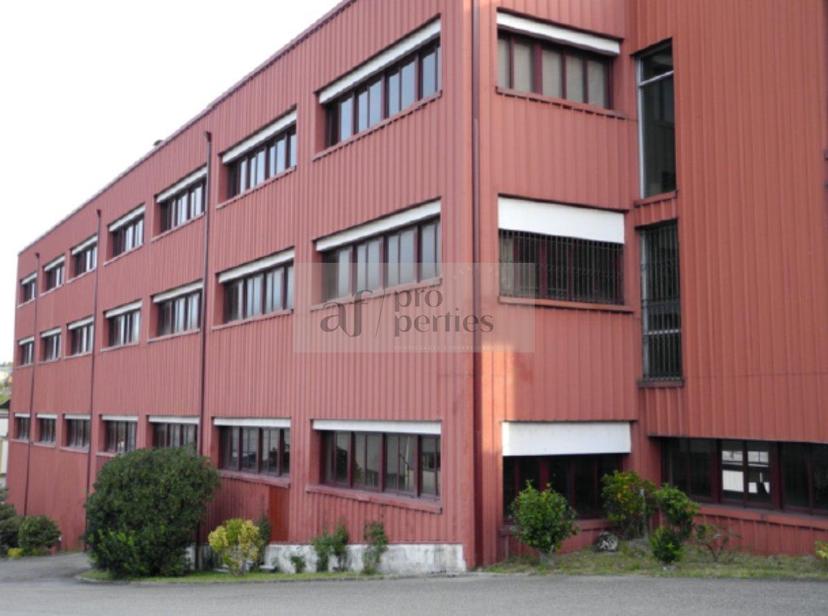 For sale of industrial plant/warehouse in Vigo