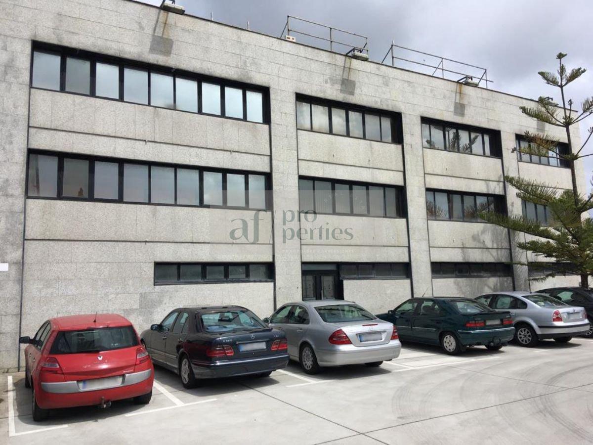 For sale of industrial plant/warehouse in Vigo