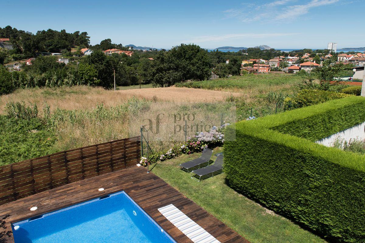 For sale of chalet in Vigo