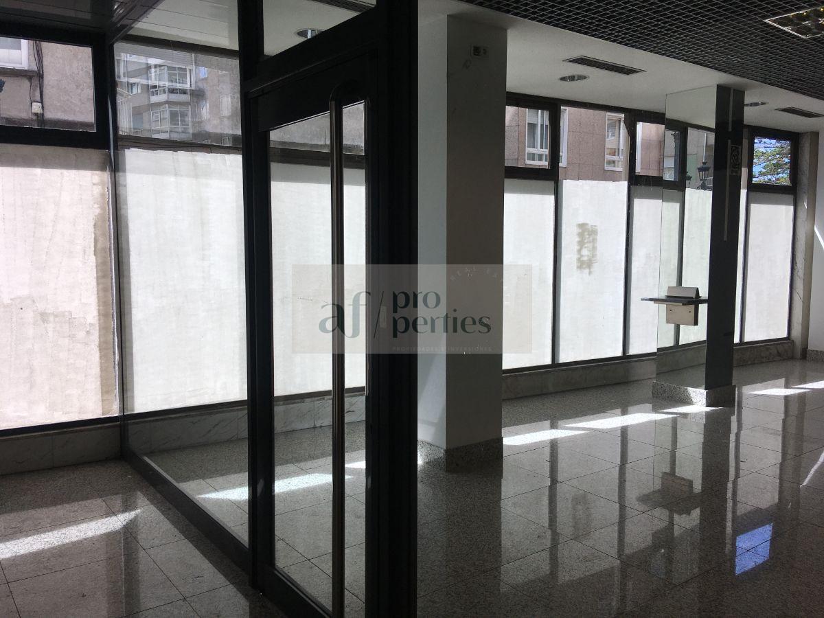 Venta de local comercial en Vigo
