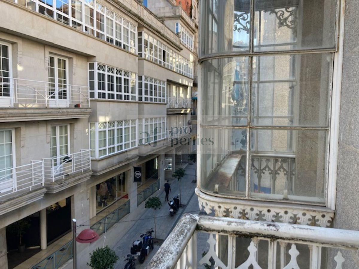 For sale of duplex in Vigo