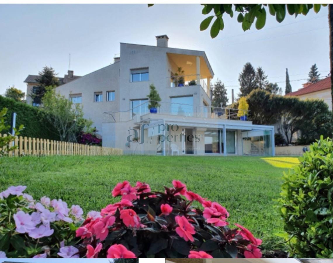 For sale of chalet in Vigo