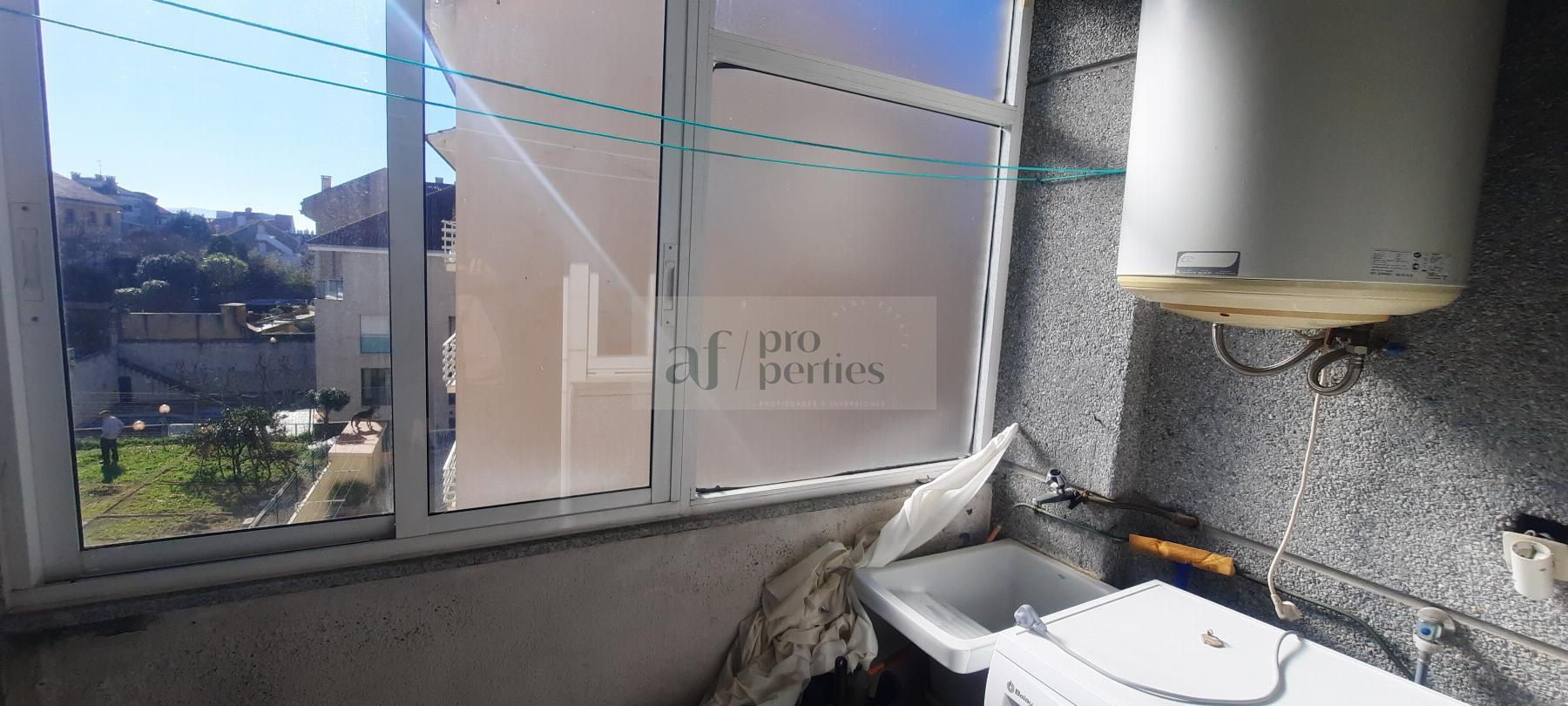 For sale of flat in Sanxenxo