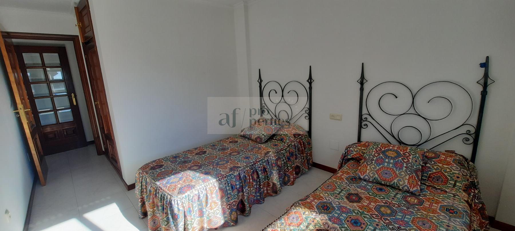 For sale of flat in Sanxenxo