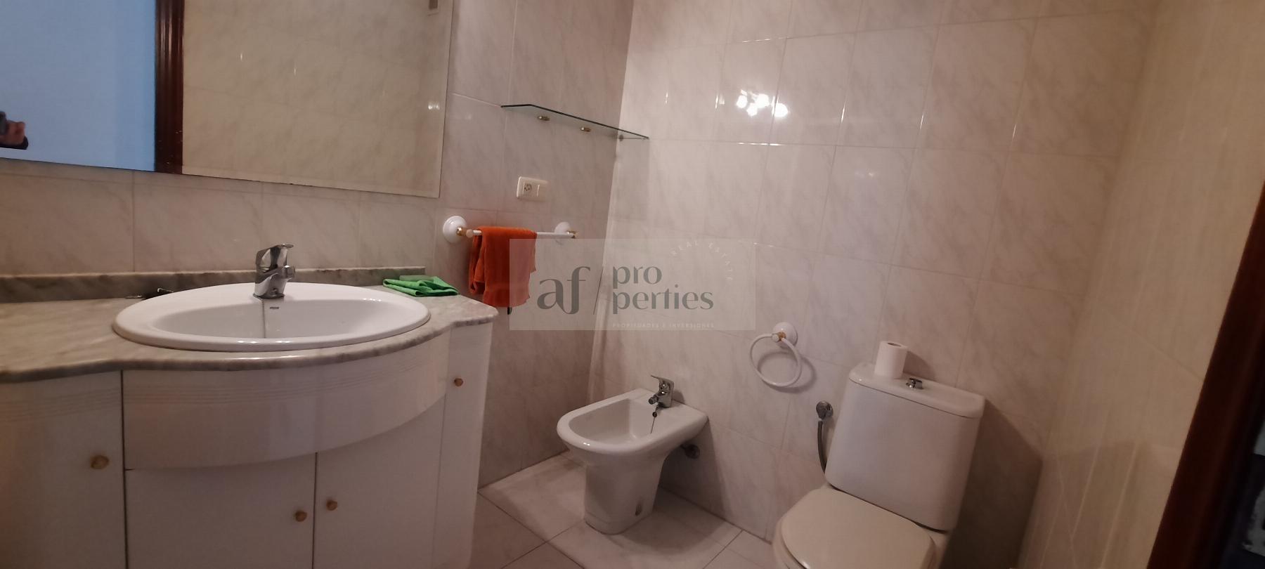 For sale of flat in Sanxenxo