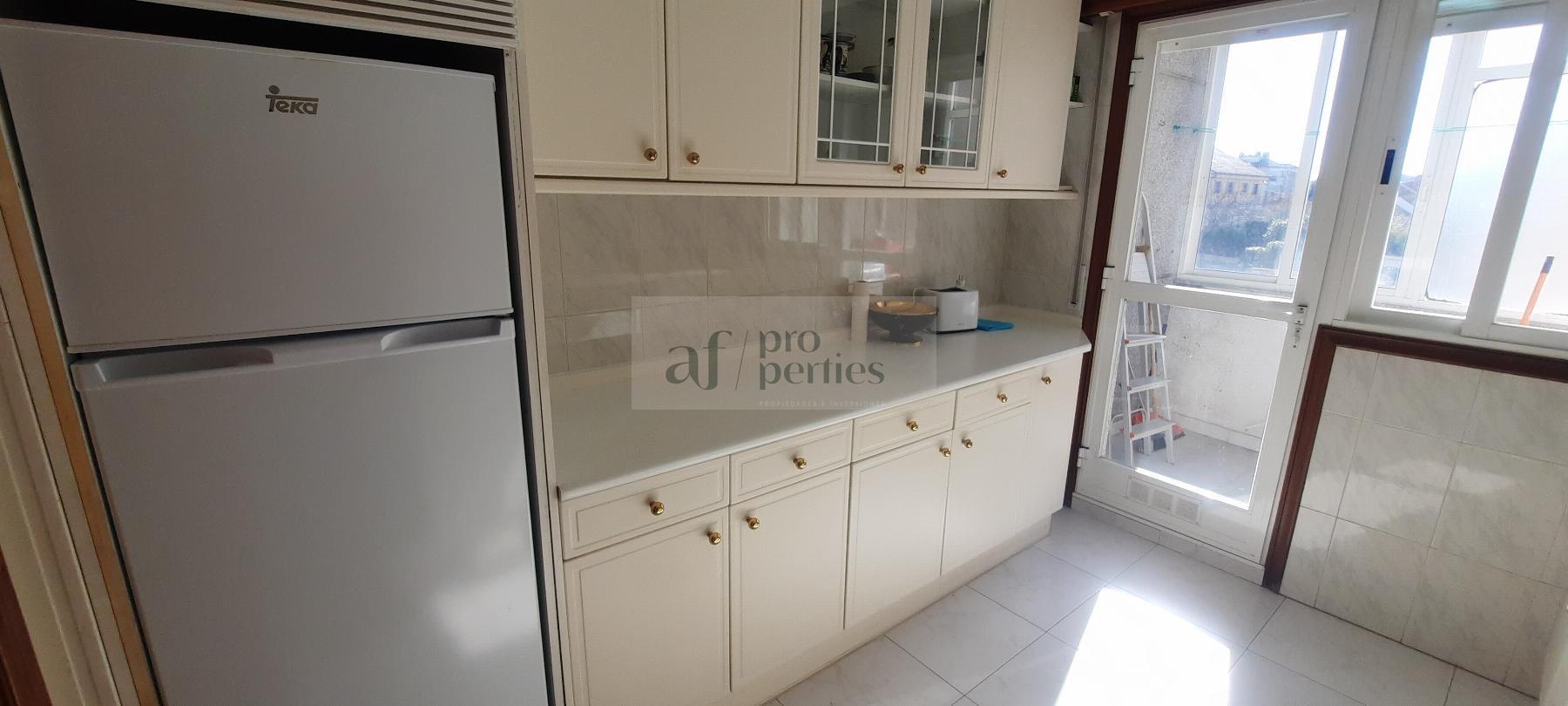 For sale of flat in Sanxenxo