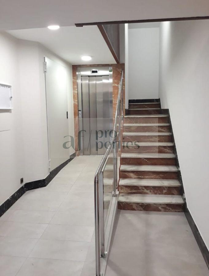 For sale of commercial in Vigo