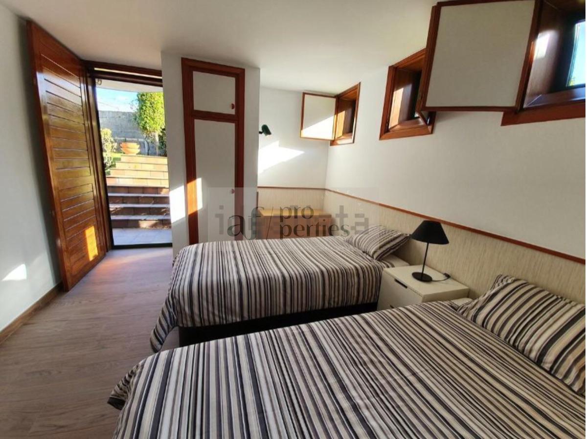 For sale of chalet in Nigrán