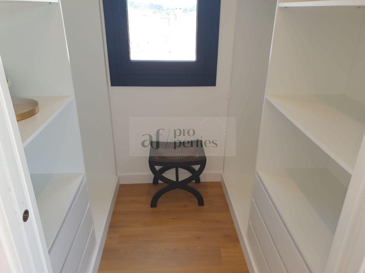 Venta de Ático en Portonovo