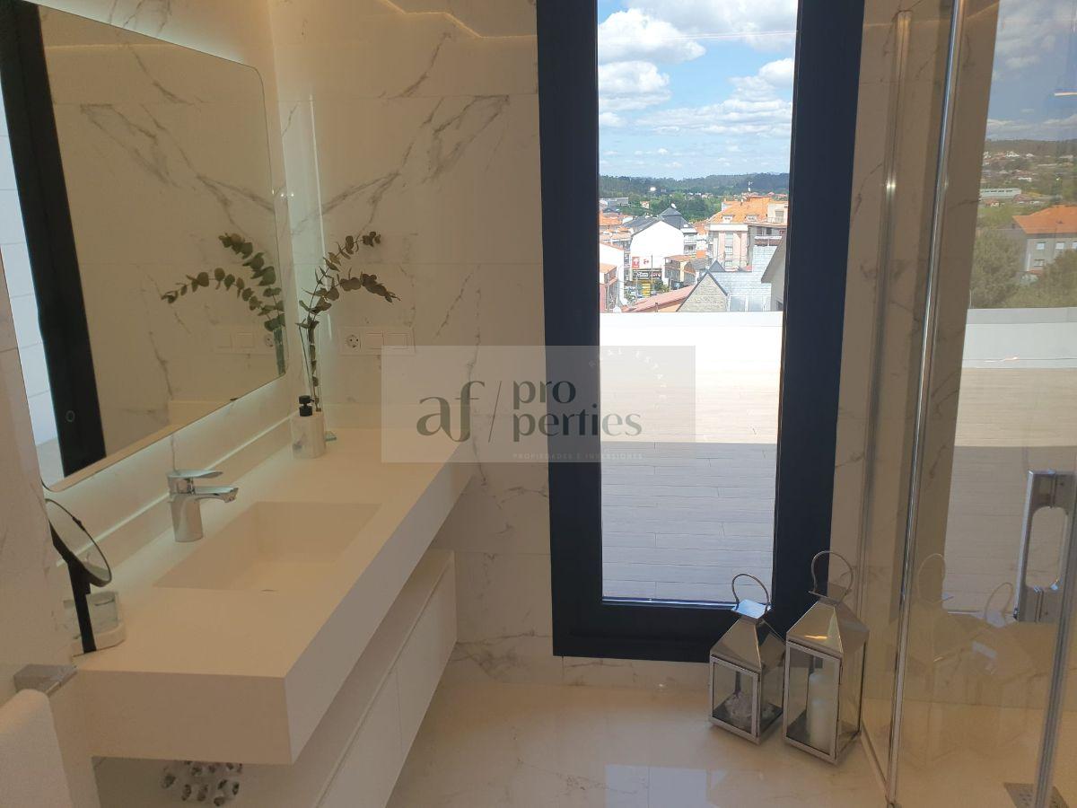 Venta de Ático en Portonovo