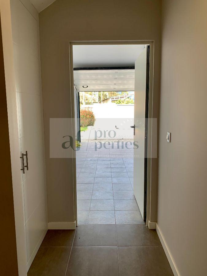 Entry/Exit