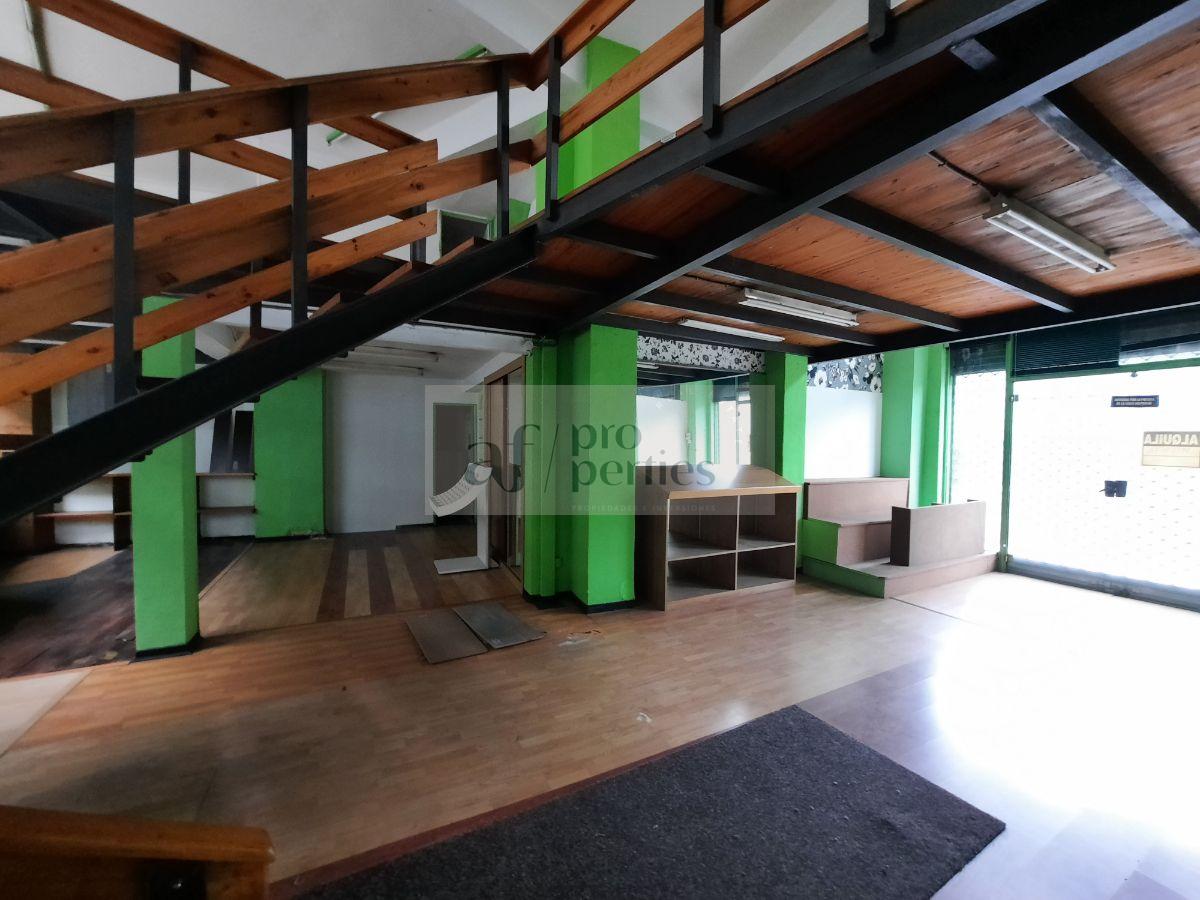 For rent of commercial in Vigo