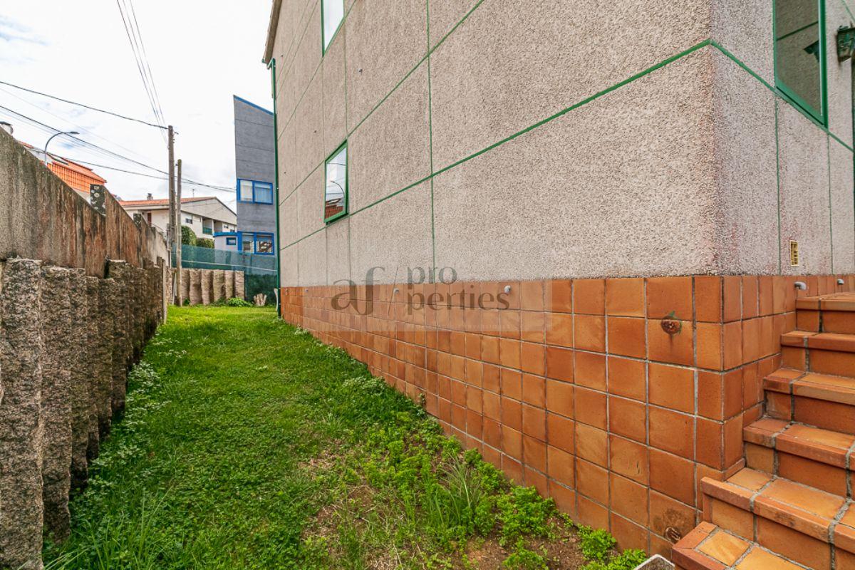 For sale of chalet in Nigrán