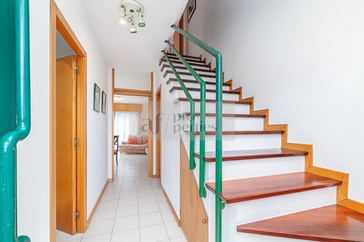 For sale of chalet in Nigrán