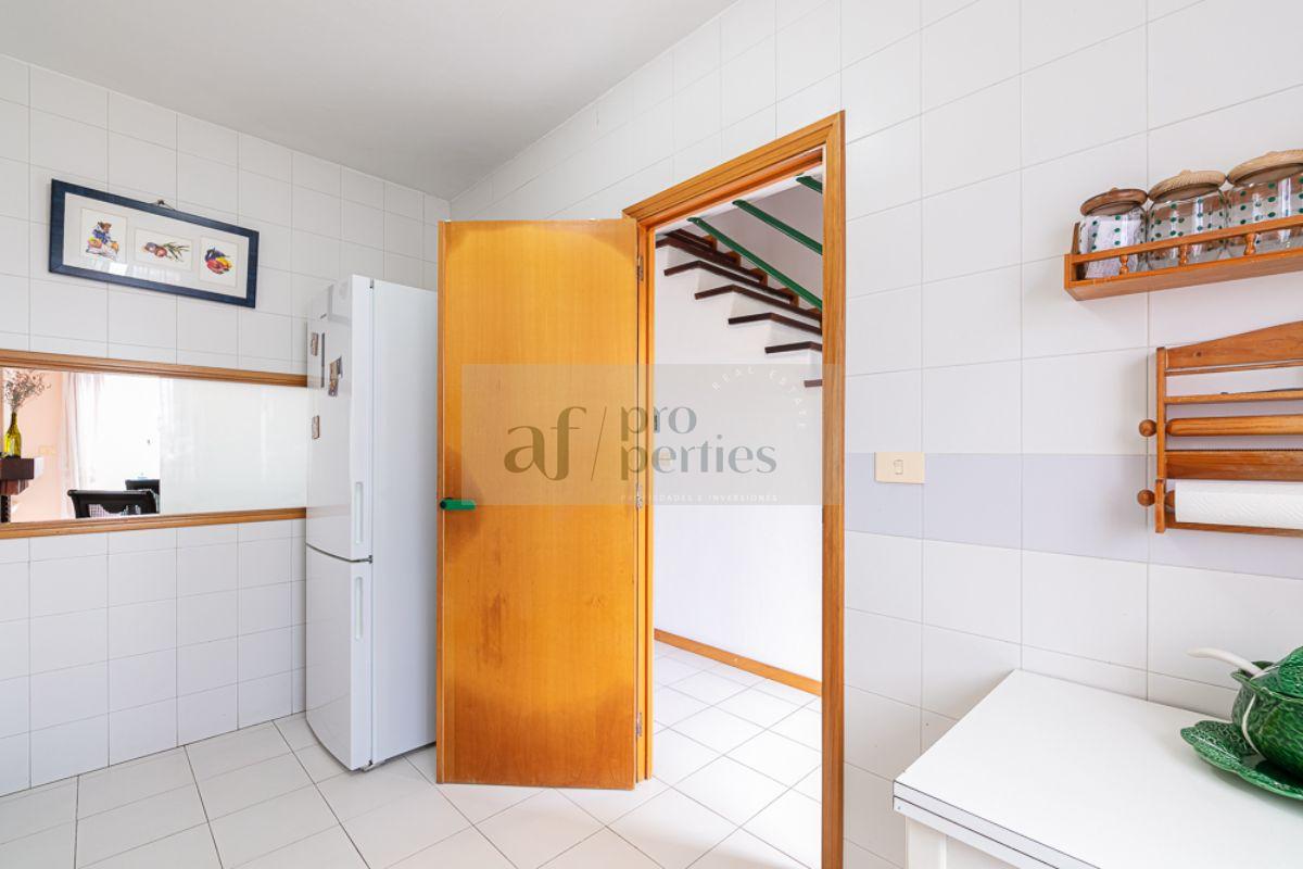 For sale of chalet in Nigrán