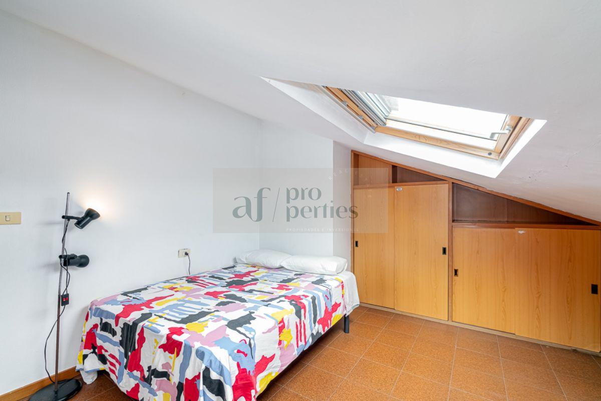 For sale of chalet in Nigrán