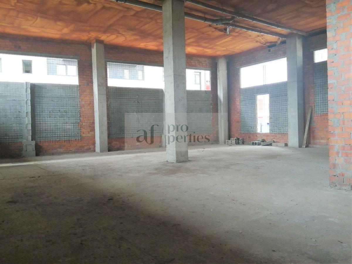 For rent of commercial in Porriño O